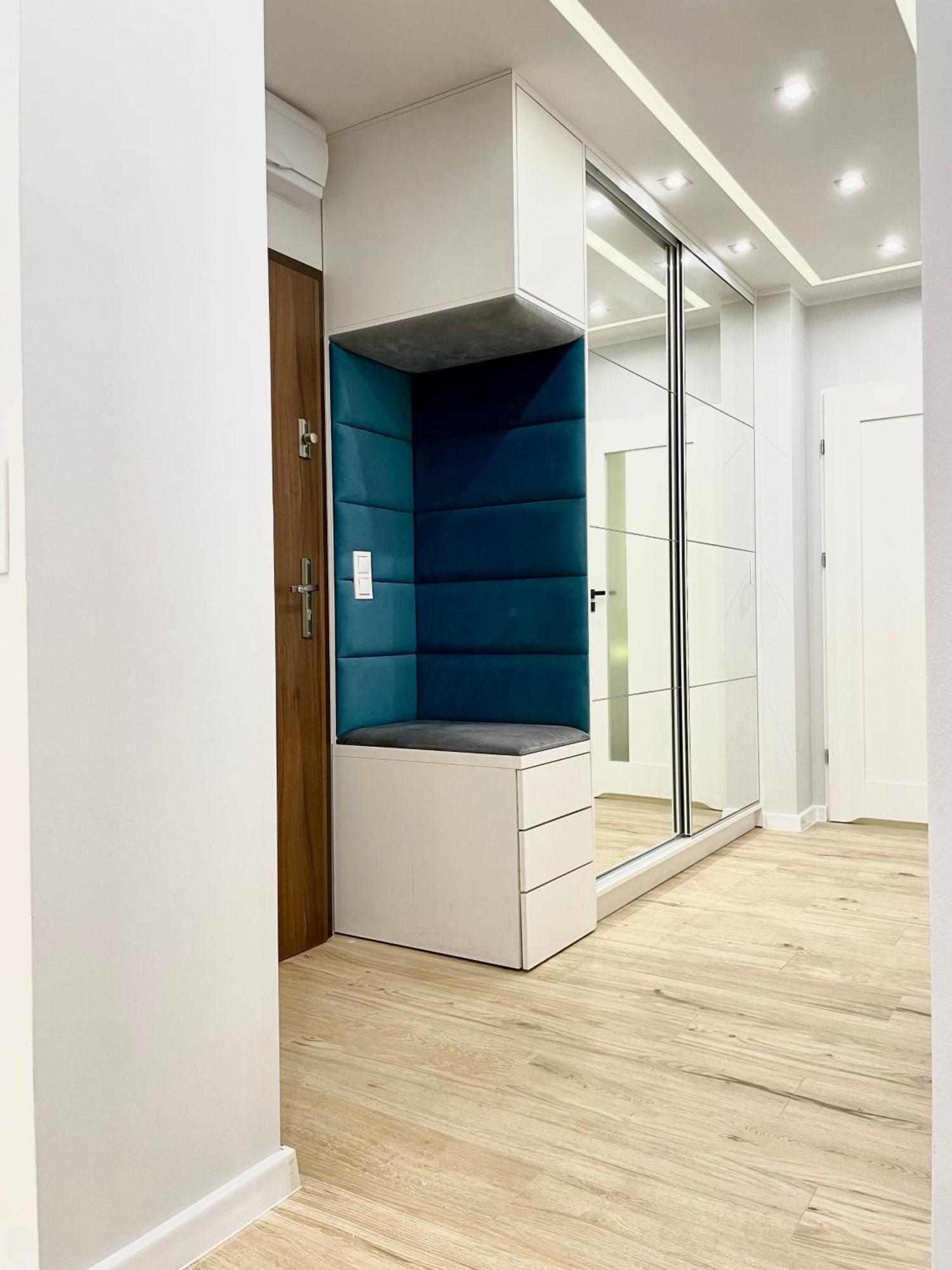 Comfortable Apart, Old Town, Free Underground Parking, Hanging Bed, Wi-fi, Lift, Self Check-in 24h, Stare Miasto, Winda, Nowy Budynek, Garaz 0 Zl Apartment *