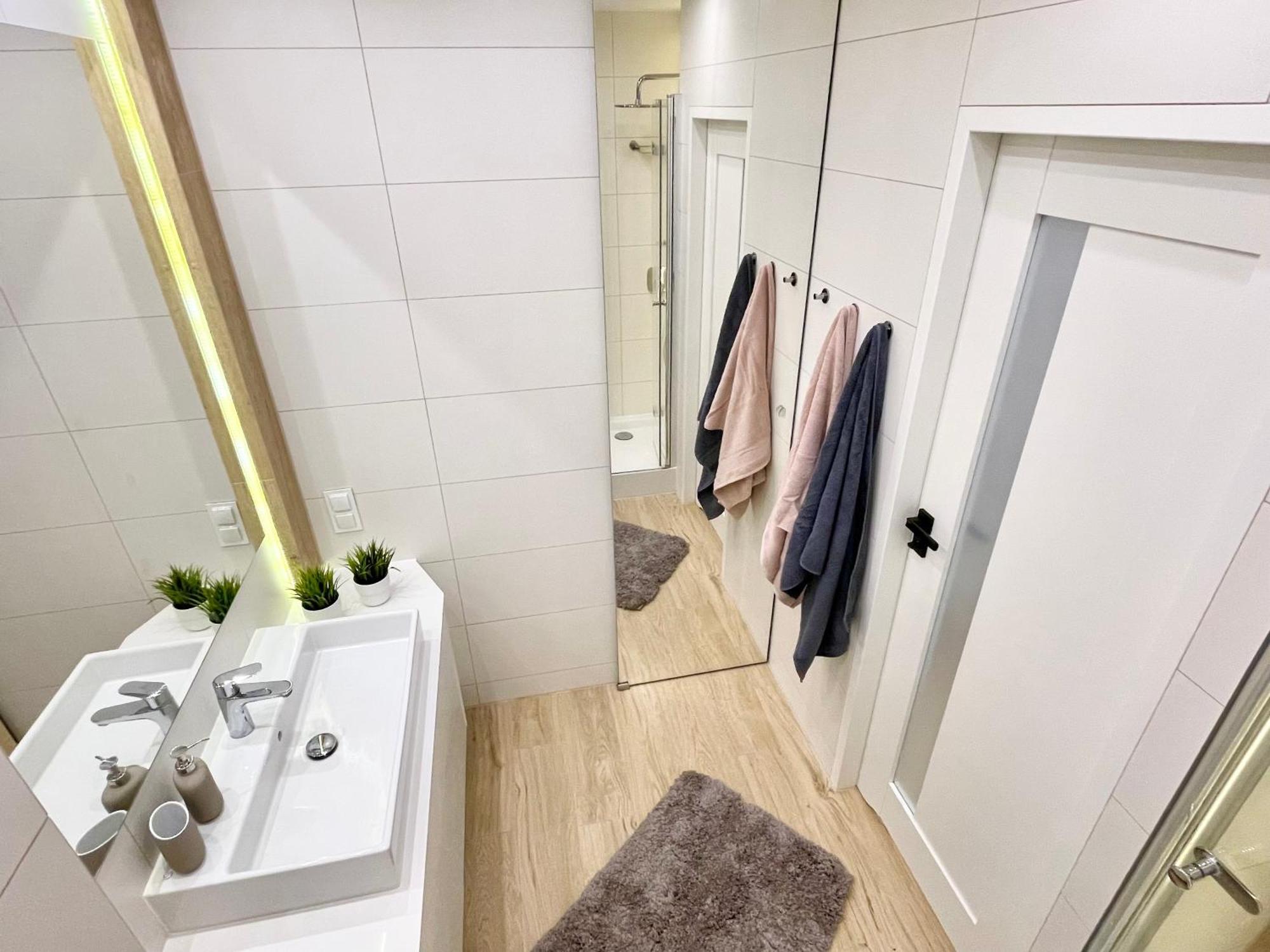 Comfortable Apart, Old Town, Free Underground Parking, Hanging Bed, Wi-fi, Lift, Self Check-in 24h, Stare Miasto, Winda, Nowy Budynek, Garaz 0 Zl Apartment