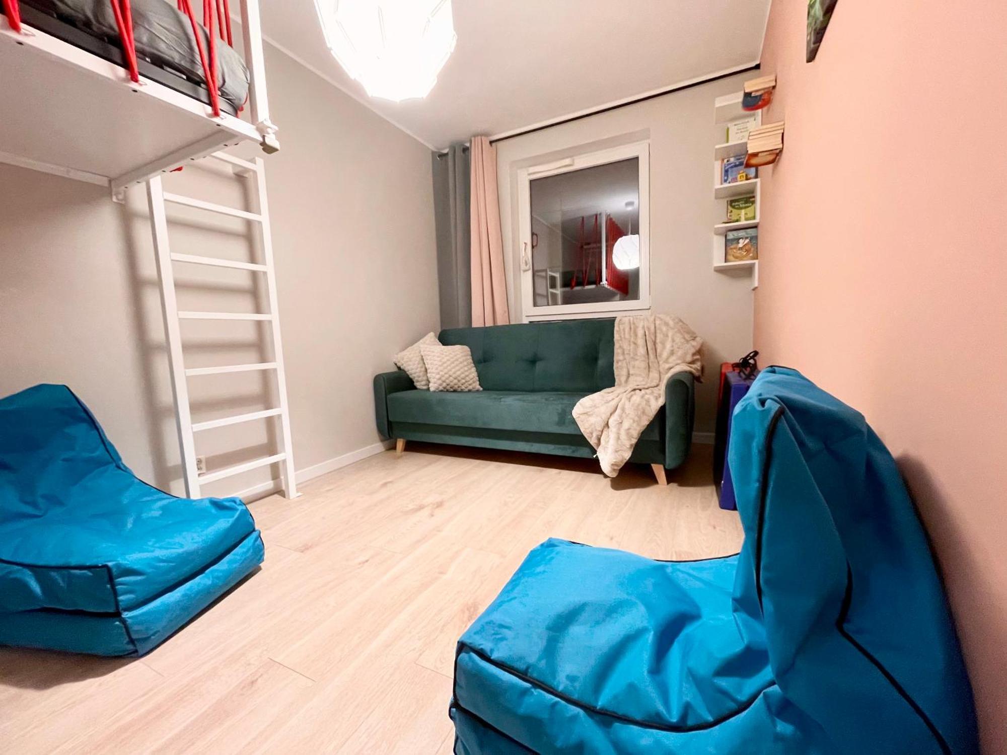 Apartment Comfortable Apart, Old Town, Free Underground Parking, Hanging Bed, Wi-fi, Lift, Self Check-in 24h, Stare Miasto, Winda, Nowy Budynek, Garaz 0 Zl Breslau