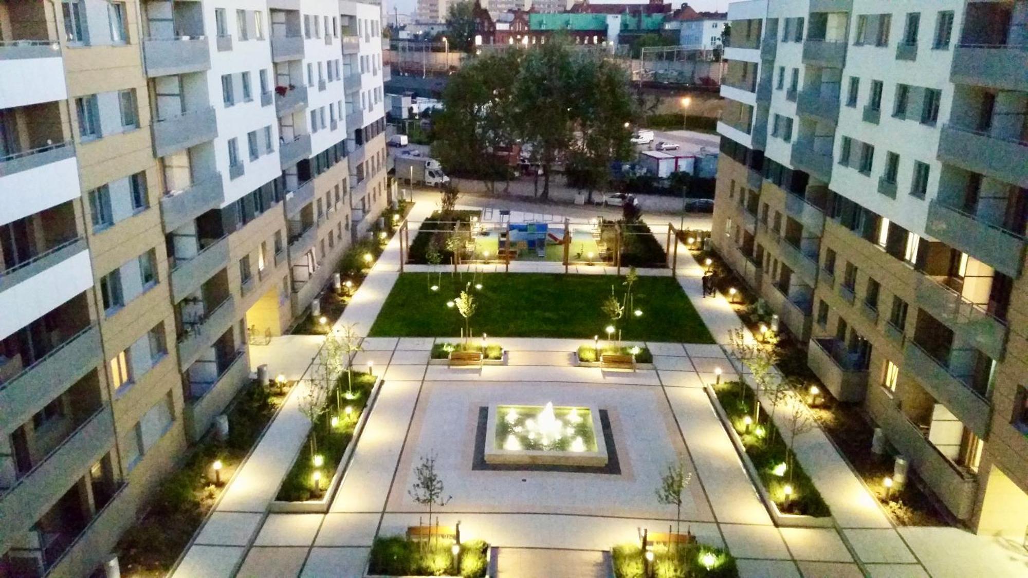 Apartment Comfortable Apart, Old Town, Free Underground Parking, Hanging Bed, Wi-fi, Lift, Self Check-in 24h, Stare Miasto, Winda, Nowy Budynek, Garaz 0 Zl Breslau