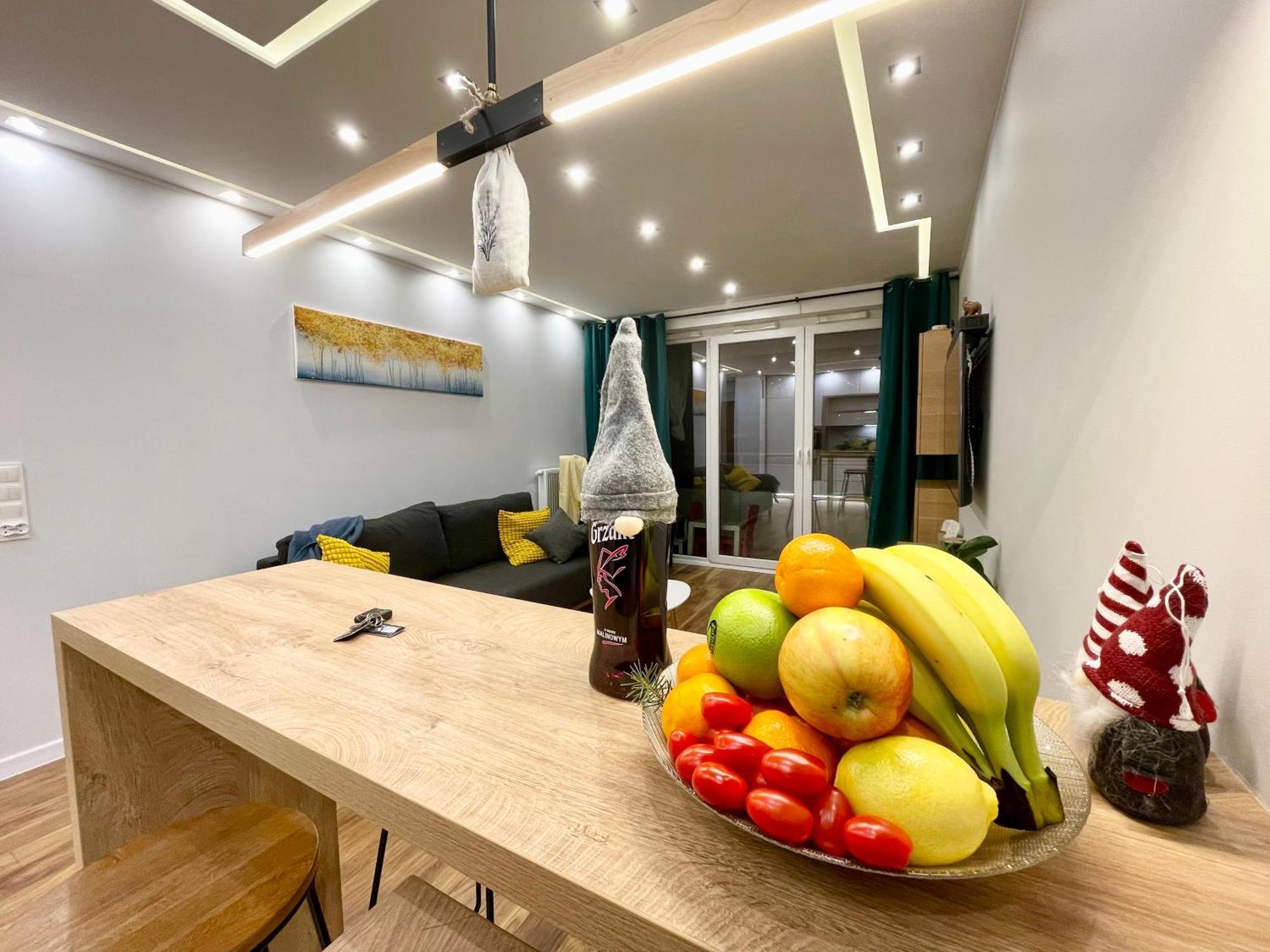 Apartment Comfortable Apart, Old Town, Free Underground Parking, Hanging Bed, Wi-fi, Lift, Self Check-in 24h, Stare Miasto, Winda, Nowy Budynek, Garaz 0 Zl Breslau