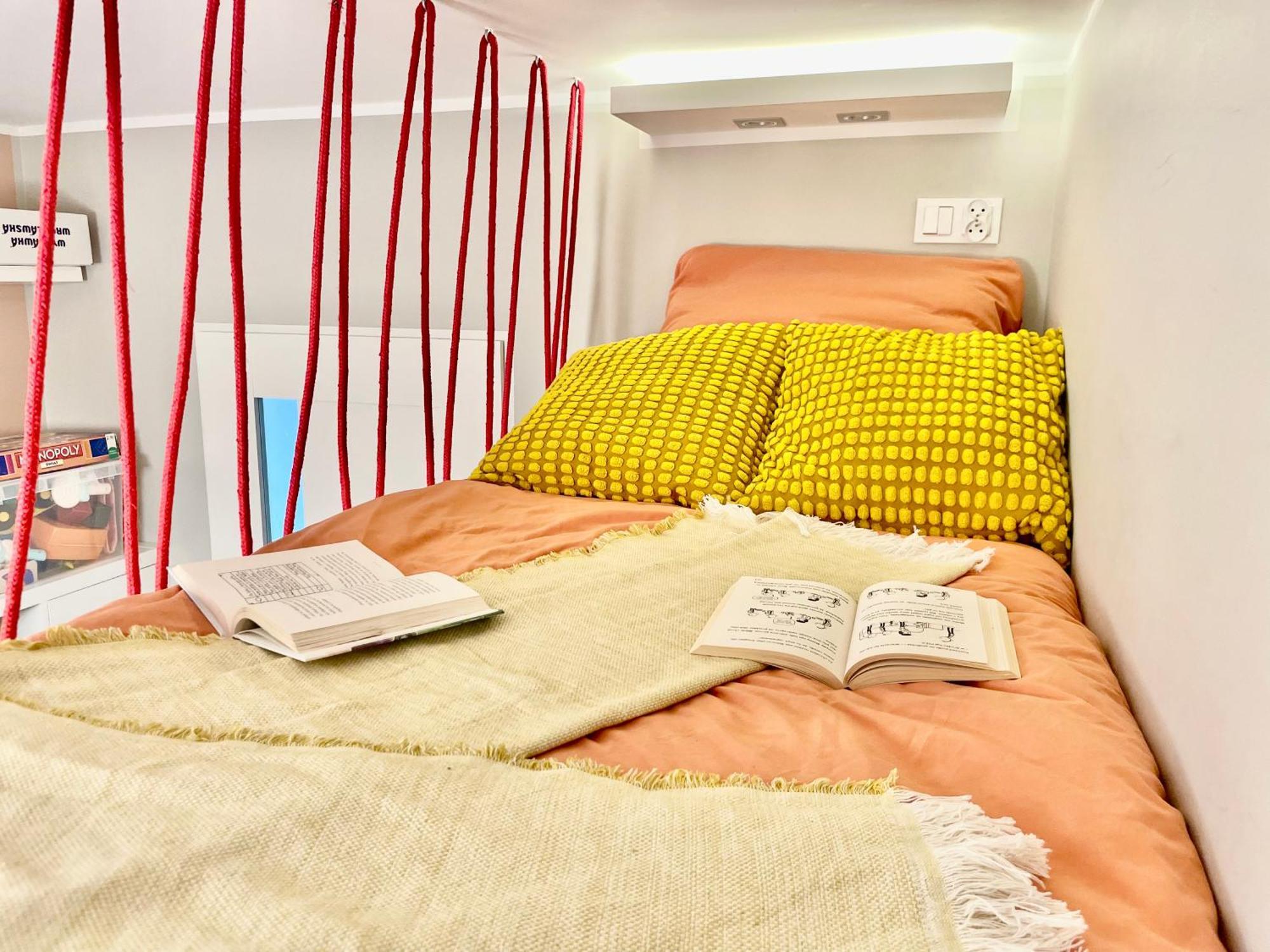 Apartment Comfortable Apart, Old Town, Free Underground Parking, Hanging Bed, Wi-fi, Lift, Self Check-in 24h, Stare Miasto, Winda, Nowy Budynek, Garaz 0 Zl Breslau